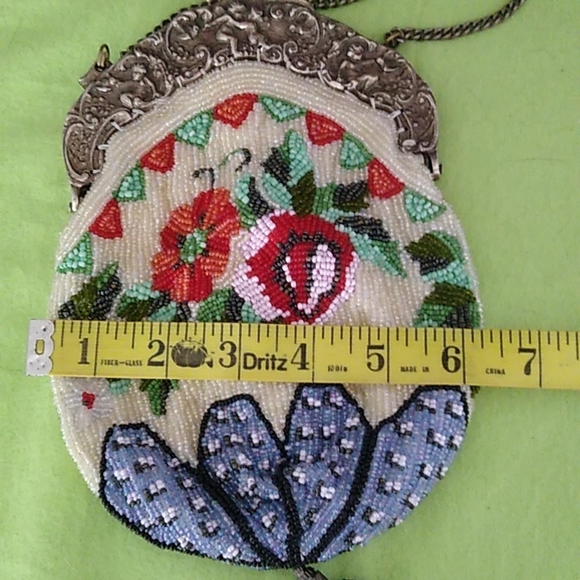 TODAY ONLY Christiana,Vintage beaded bag 100% silk - Picture 15 of 15